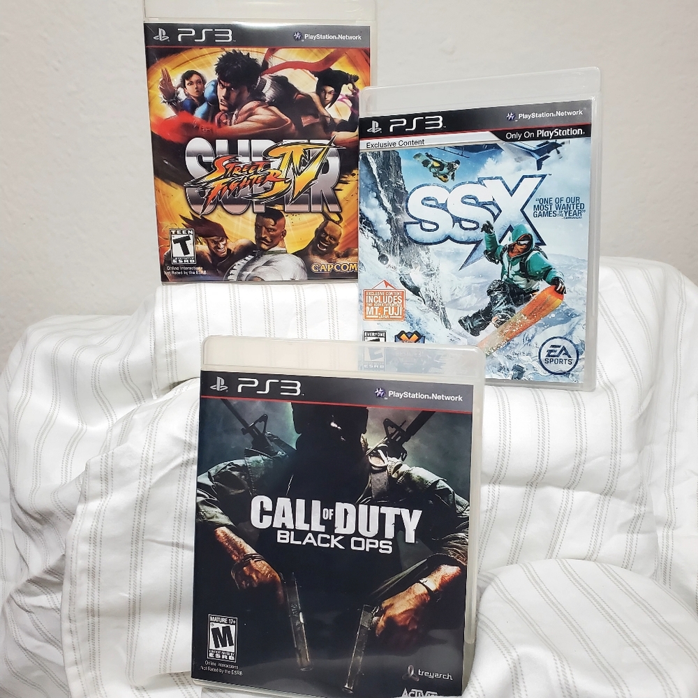 PS3: Call of Duty: Black Ops. SSX - Mt. Fuji. Super Street Fighter IV